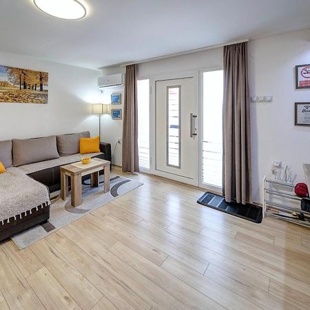 Apartman Nena Pirot Exterior photo