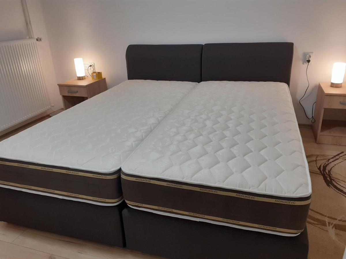 Apartman Nena Pirot Exterior photo